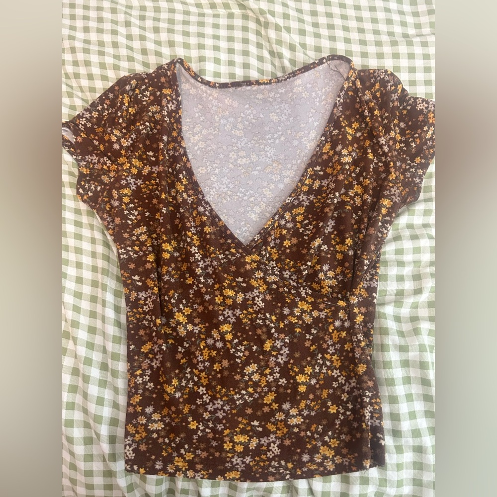 Floral V-Neck Blouse in Brown and Yellow